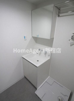 【洗面所】 | THE UNDERZ SUITE RESIDENCE