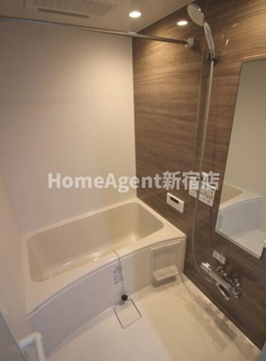 【浴室】 | THE UNDERZ SUITE RESIDENCE