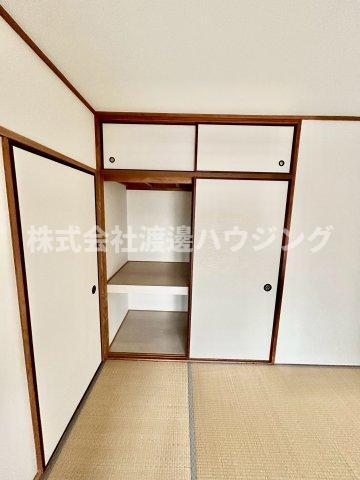 アドバンス江坂の収納