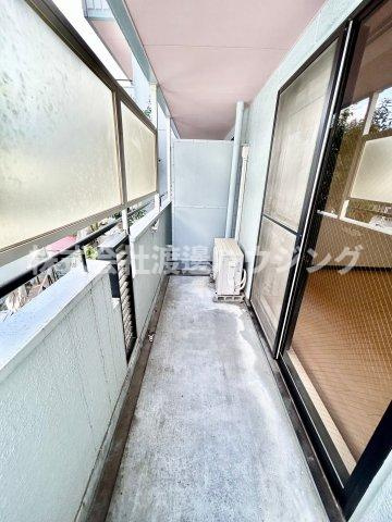 アルカサール千里山のバルコニー