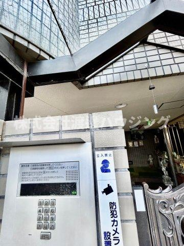 アルカサール千里山のセキュリティ|オートロックで安心