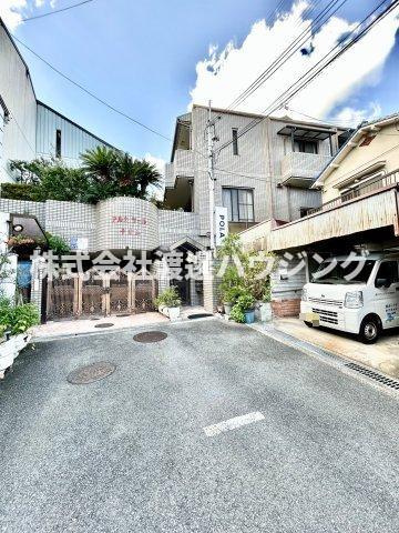 アルカサール千里山の外観