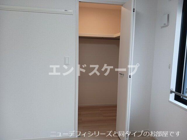 ウエスト．ゲート　Ⅱの収納|高崎、前橋のお部屋探しはエンドスケープまで！お客様の理想お聞かせ下さい♪