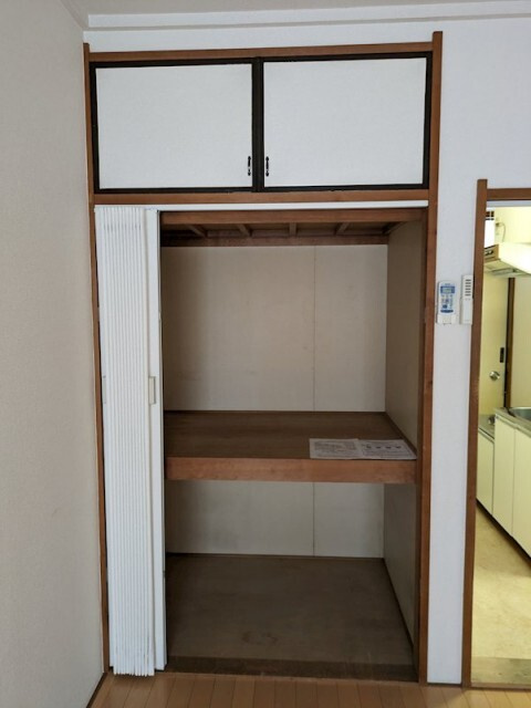 目黒区碑文谷５丁目のアパートの収納