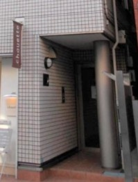 エクセルカーナのエントランス