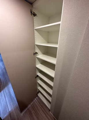 コンシェリア目黒本町 ＴＨＥ ＲＥＳＩＤＥＮＣＥの玄関