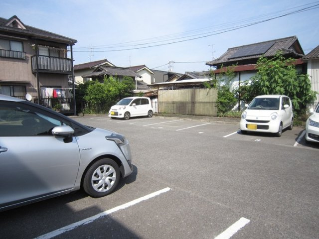 エトワールみむら　A棟の駐車場