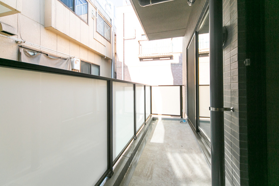 Maison de Takaya(メゾン　ド　タカヤ) のバルコニー