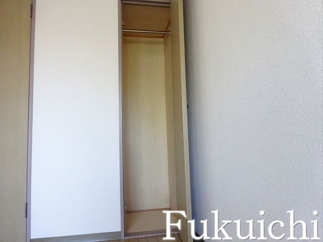 グランレーブ都立大学の収納