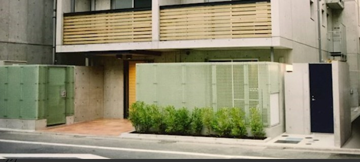 ラティエラ大岡山のエントランス