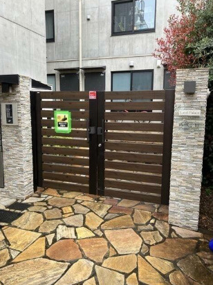 スタイリオフィット武蔵小山のエントランス