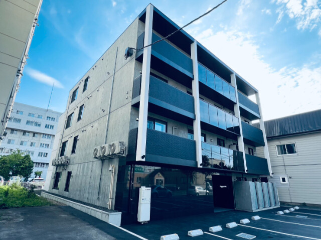 ヌヴォーラ麻生