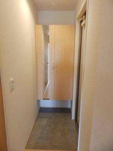 アリエッタ川口の玄関