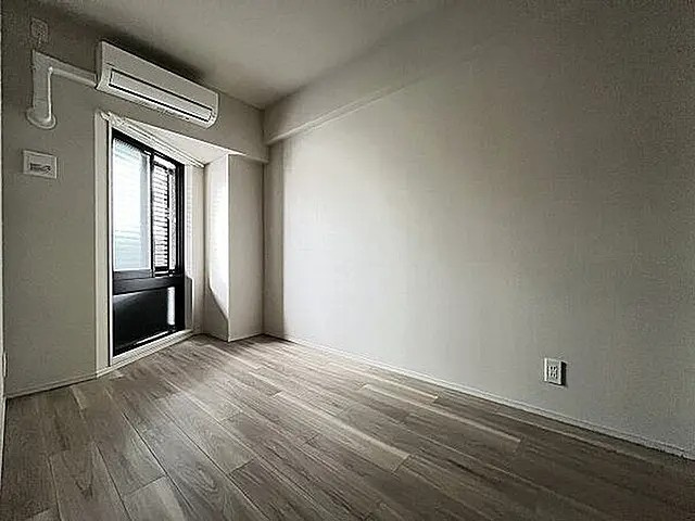 ワコーレシティ神戸元町の居間・リビング