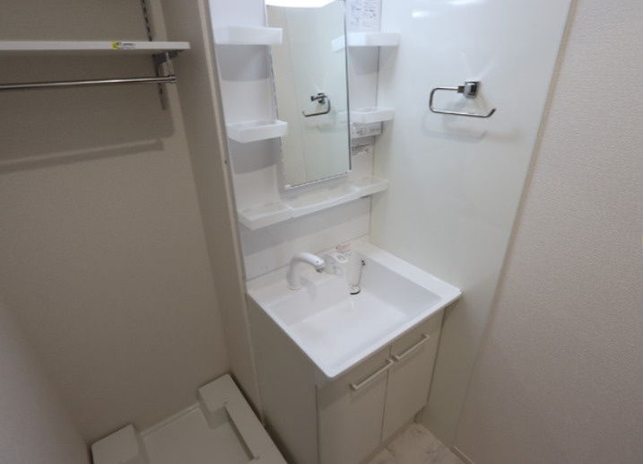 D-residence川口3丁目Eの洗面所