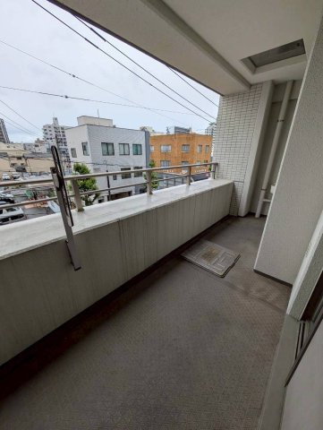 アルフィーネ久留米中央町のバルコニー|陽当たり良好なバルコニーです♪