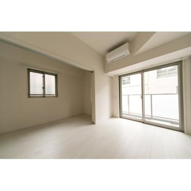 エトワール飯田橋の居間・リビング|※写真は同タイプ住戸です。