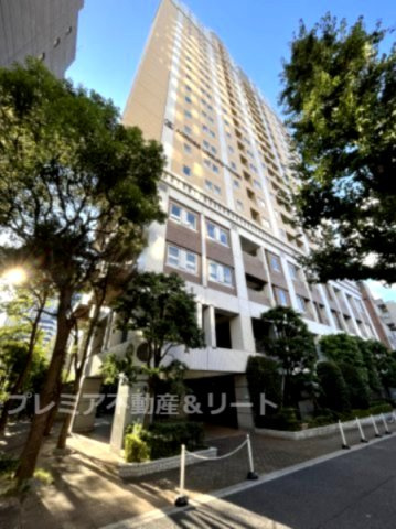 【外観】 | アクロス目黒タワー | タワーマンションならではの壮観な建物となっています