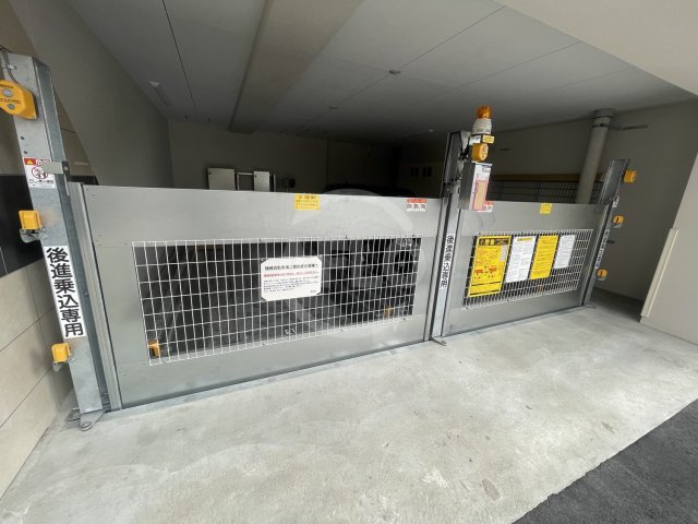 セレニテフラン野田阪神駅前のその他共用部分|セレニテフラン野田阪神駅前　敷地内駐車場
