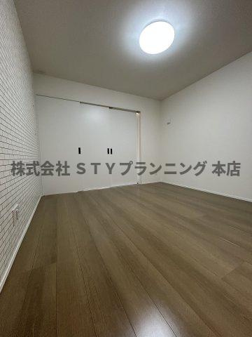 仲介手数料0円！ルココンカミイイダの居間・リビング