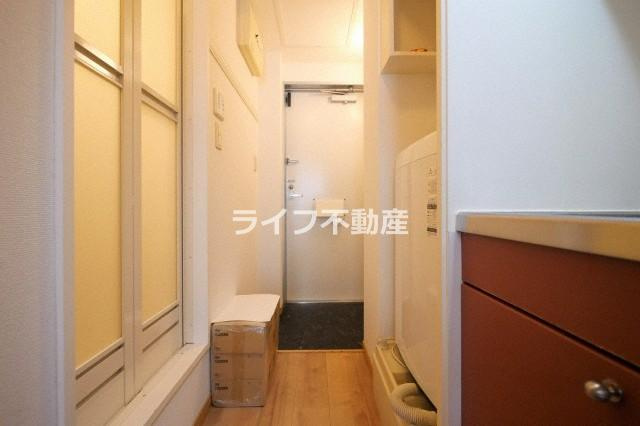 プロスパーコート鶴橋の玄関|落ち着いた玄関です