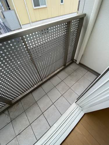 スカイメゾン １１番館のバルコニー