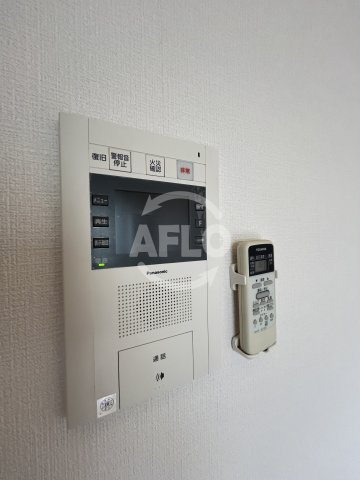 オリエンタル江坂のセキュリティ|オリエンタル江坂　モニター付きインターホン