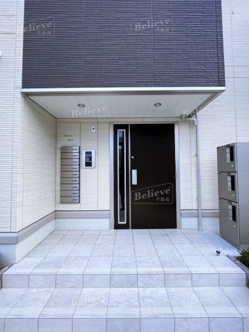 the Terrace 御井町のエントランス