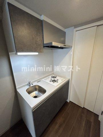 大阪市西区西本町１丁目の賃貸マンションのキッチン