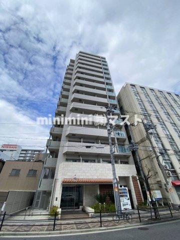 大阪市西区南堀江３丁目の賃貸マンションの外観