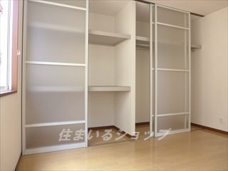 クレセオ口田の収納|大型クローゼットあり！