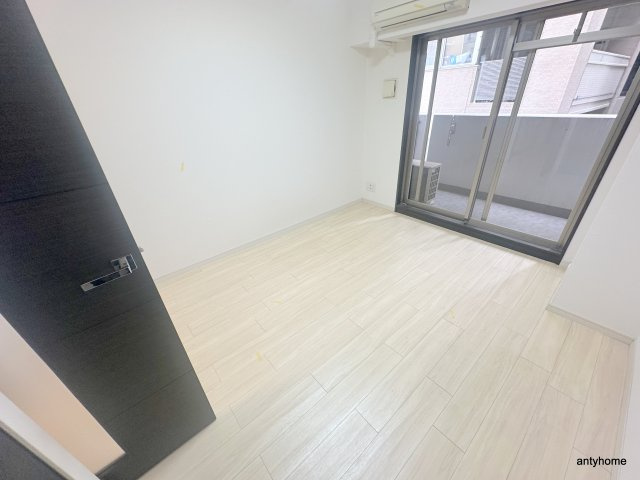 LAV心斎橋WEST　仲介手数料無料の寝室