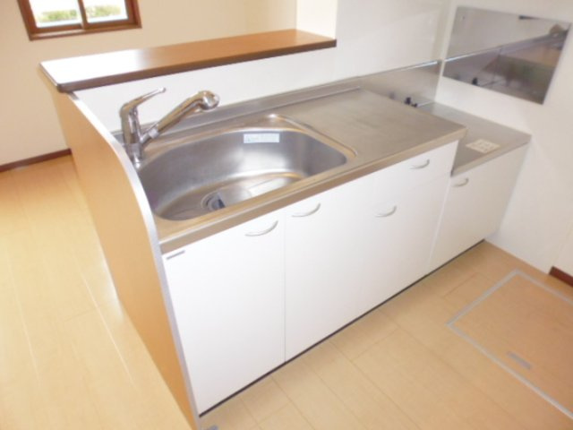 トータスモア参番館のキッチン|使い勝手の良いカウンターキッチンです♪