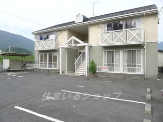 コテイジニシムラ