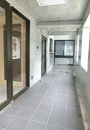 ヨウコースクウェア板橋EASTのロビー