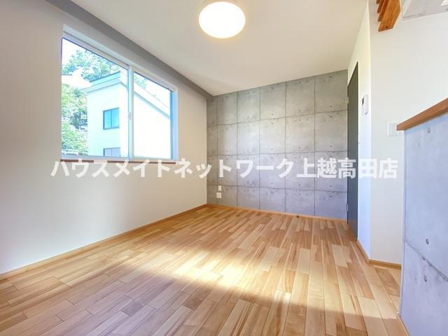 コンフォート東本町の居間・リビング|ＬＤＫ（参考A号室反転室内写真）