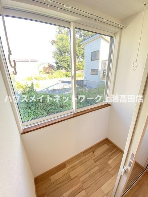コンフォート東本町のバルコニー|サンルーム（参考A号室反転室内写真）