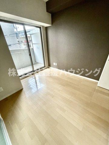 ウインズコート新北野の寝室