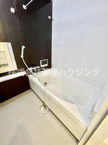 ウインズコート新北野の浴室