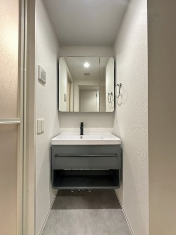【洗面所独立】セレニテ江坂グランデ