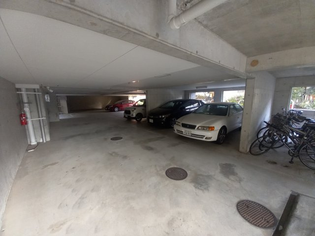 【駐車場】 | HACHIBUSE高槻