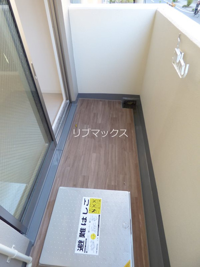 【バルコニー】Gシェノン鳴尾 