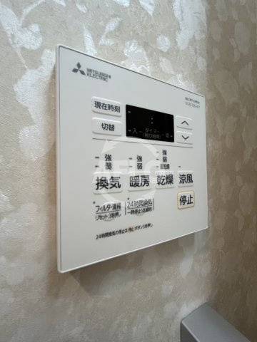 Luxe新大阪6の設備|浴室乾燥機