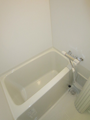 【浴室】 | ヴェリッシモ芥川