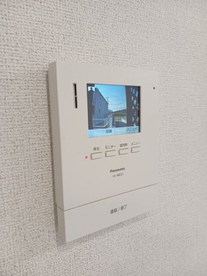 【セキュリティ】 | アムール | モニター付きインターホンです