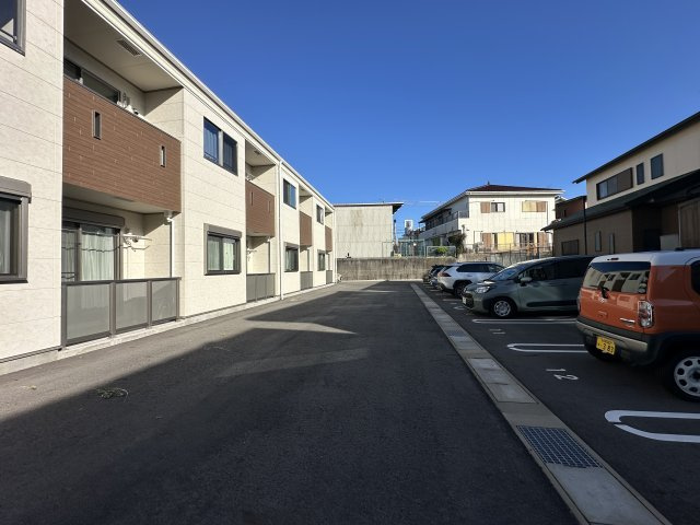 New豊場の駐車場