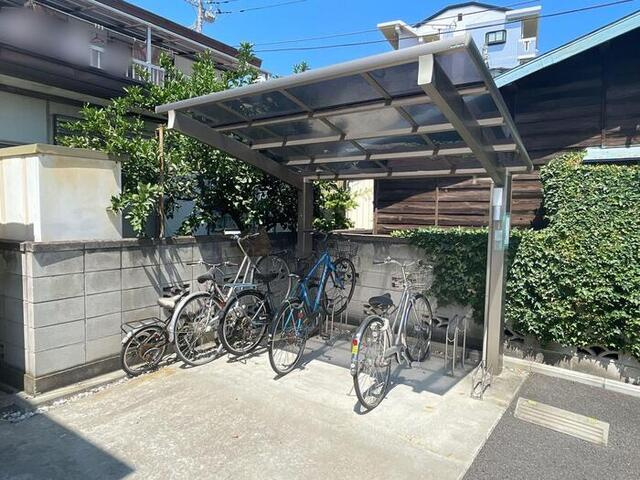 ＣＡＳＡ芝塚ＭＴのその他|駐輪場