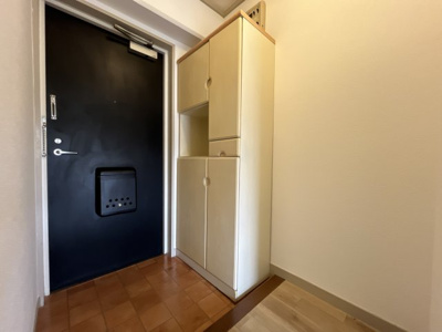 【玄関】 | スカイコート下郡 | 別のお部屋の参考写真となります。