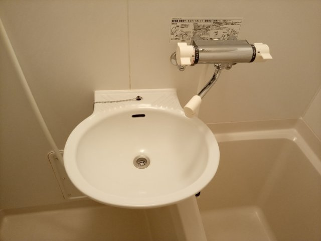 レオパレスＨＡＫＵの内装