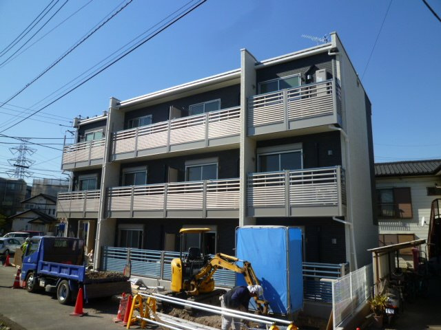 クレイノともすの外観